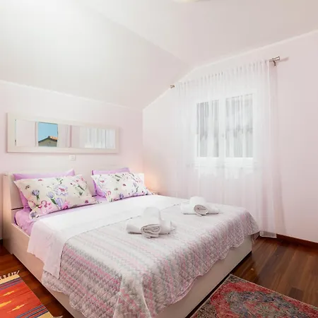Apartman Smokvina *